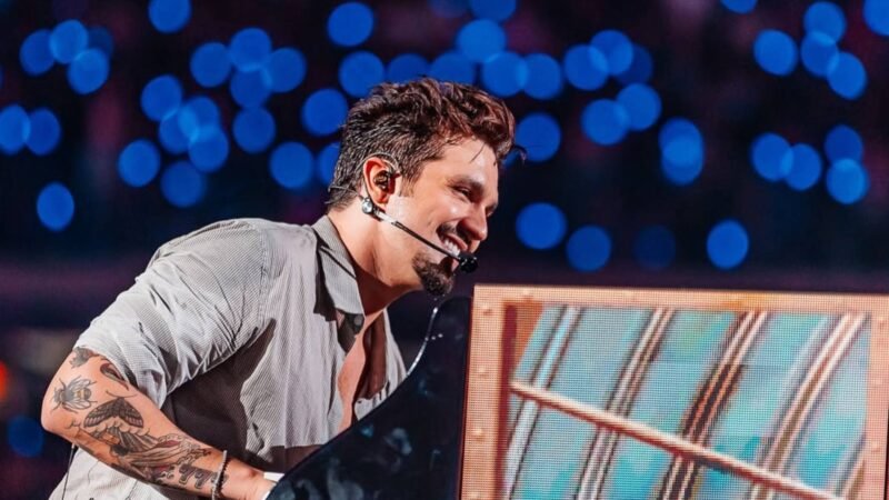 O Espetáculo Começa: Luan Santana Entrega...